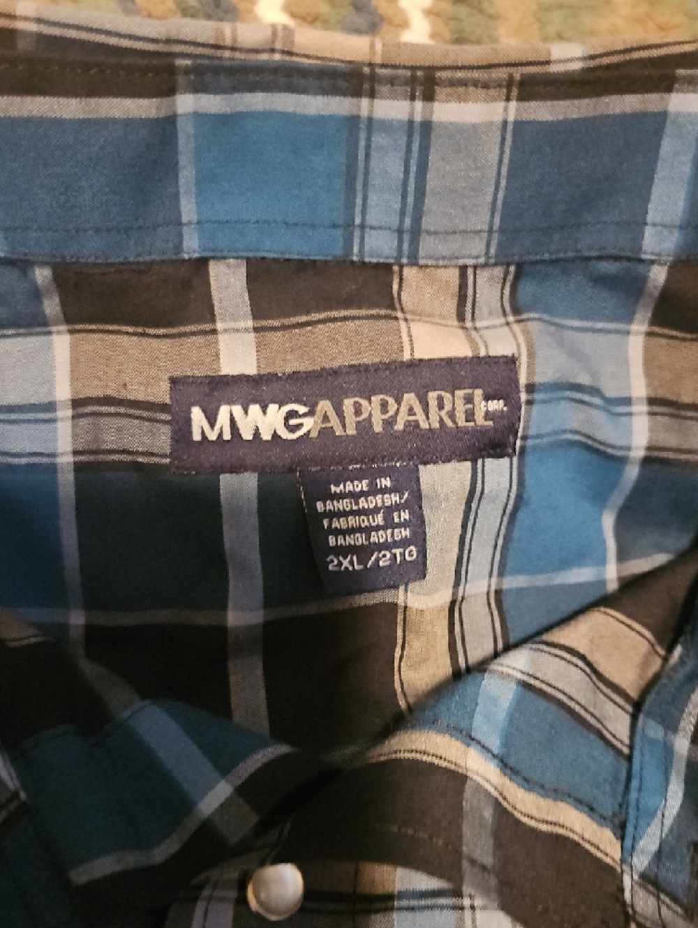 Men's Blue Plaid Button-Up Shirt - - Picture 2 of 2